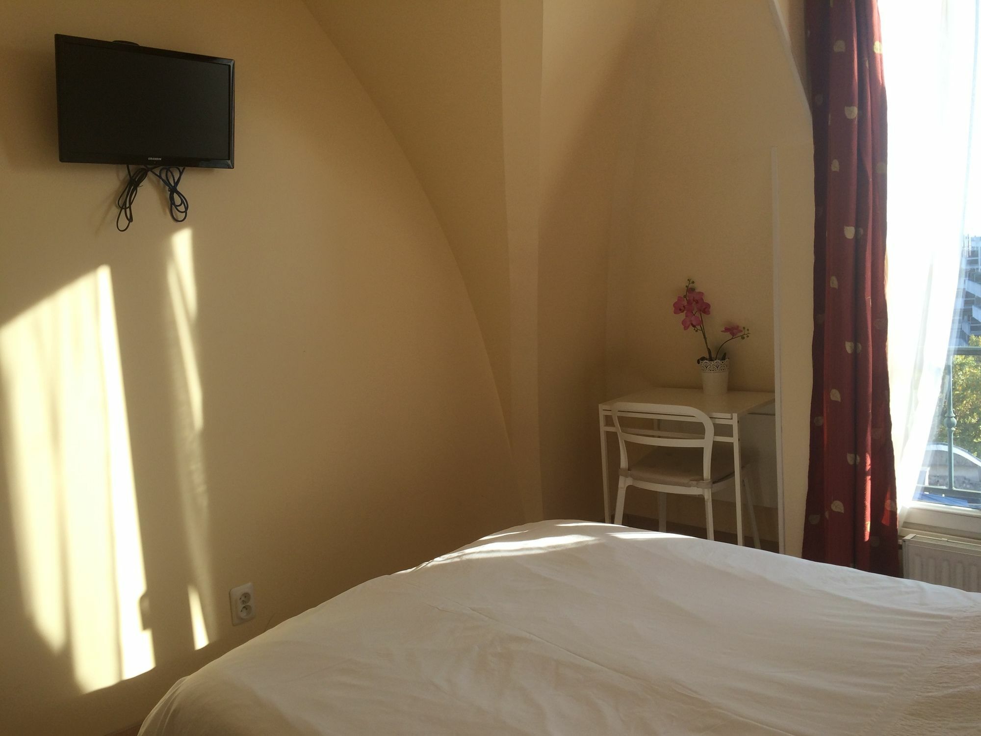 Hotel Andre Gill Paris Eksteriør bilde